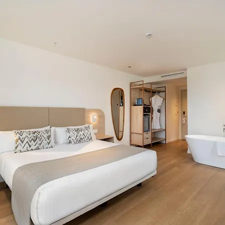 Hotel Sh 4*